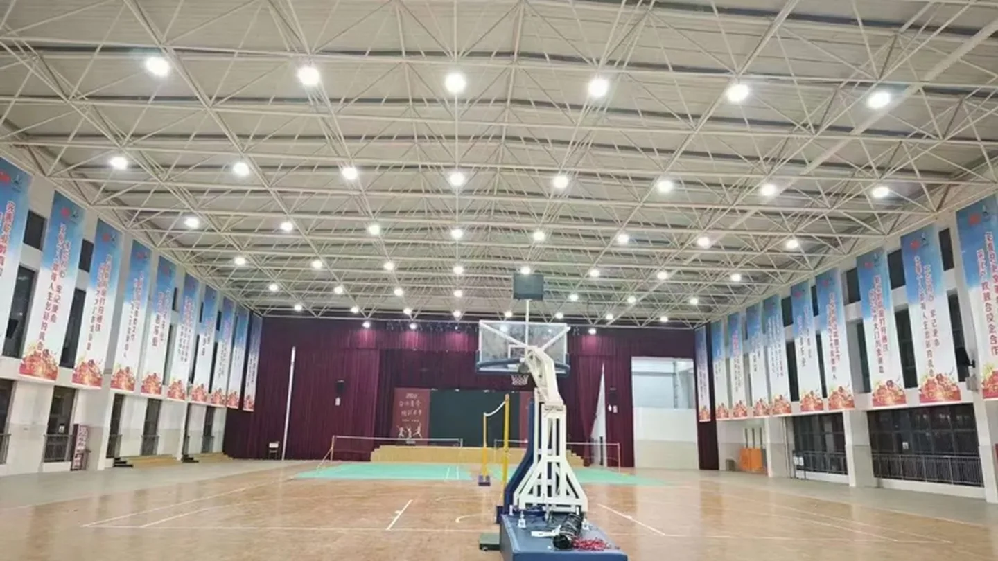 Sports Hall Lighting: Lux Levels, Layouts and Fixtures for Indoor Courts