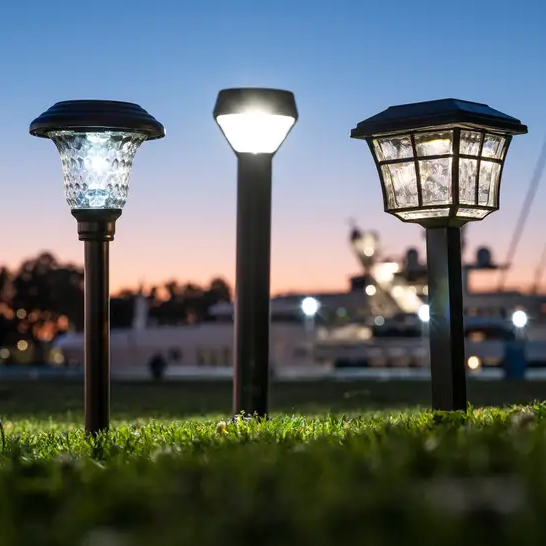 Sizing Solar Street Lights: Battery, Panel, and LED Wattage Calculations